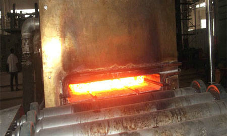 Heating steel plate for rolling