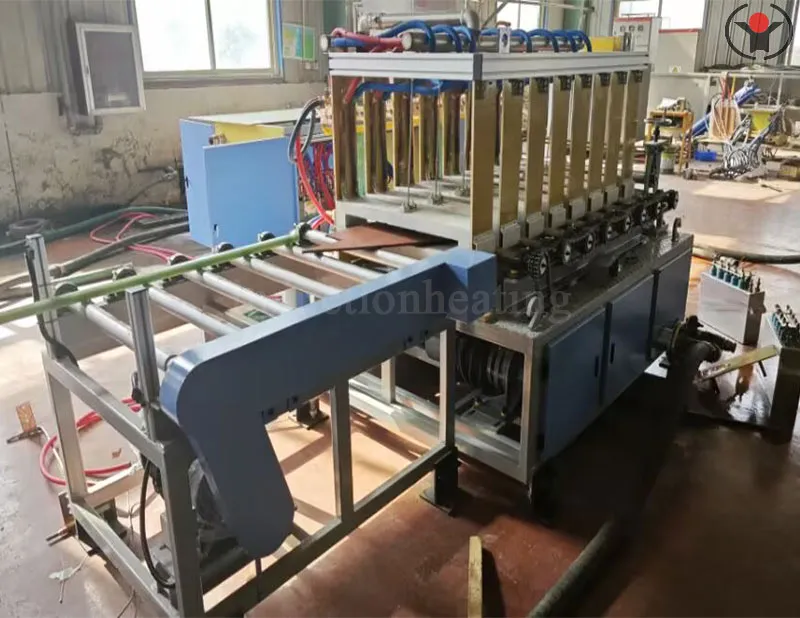 Steel plate quenching heat treatment equipment