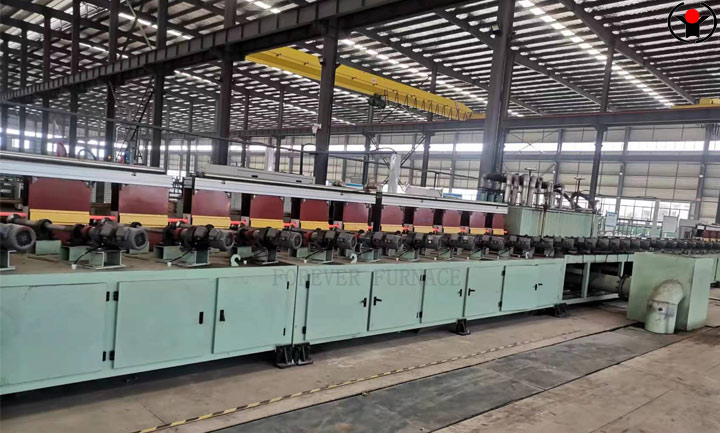 Uniform heating of long bar quenching and tempering heat treatment equipment